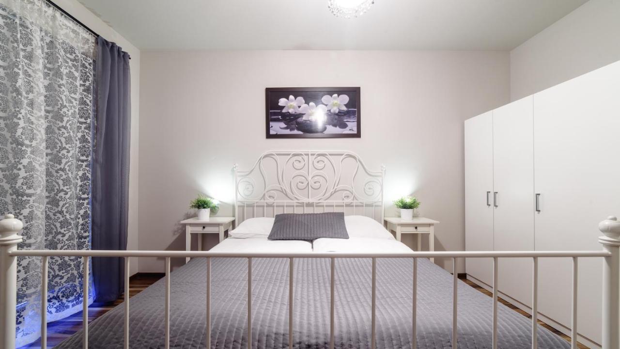 Meridian Apartament